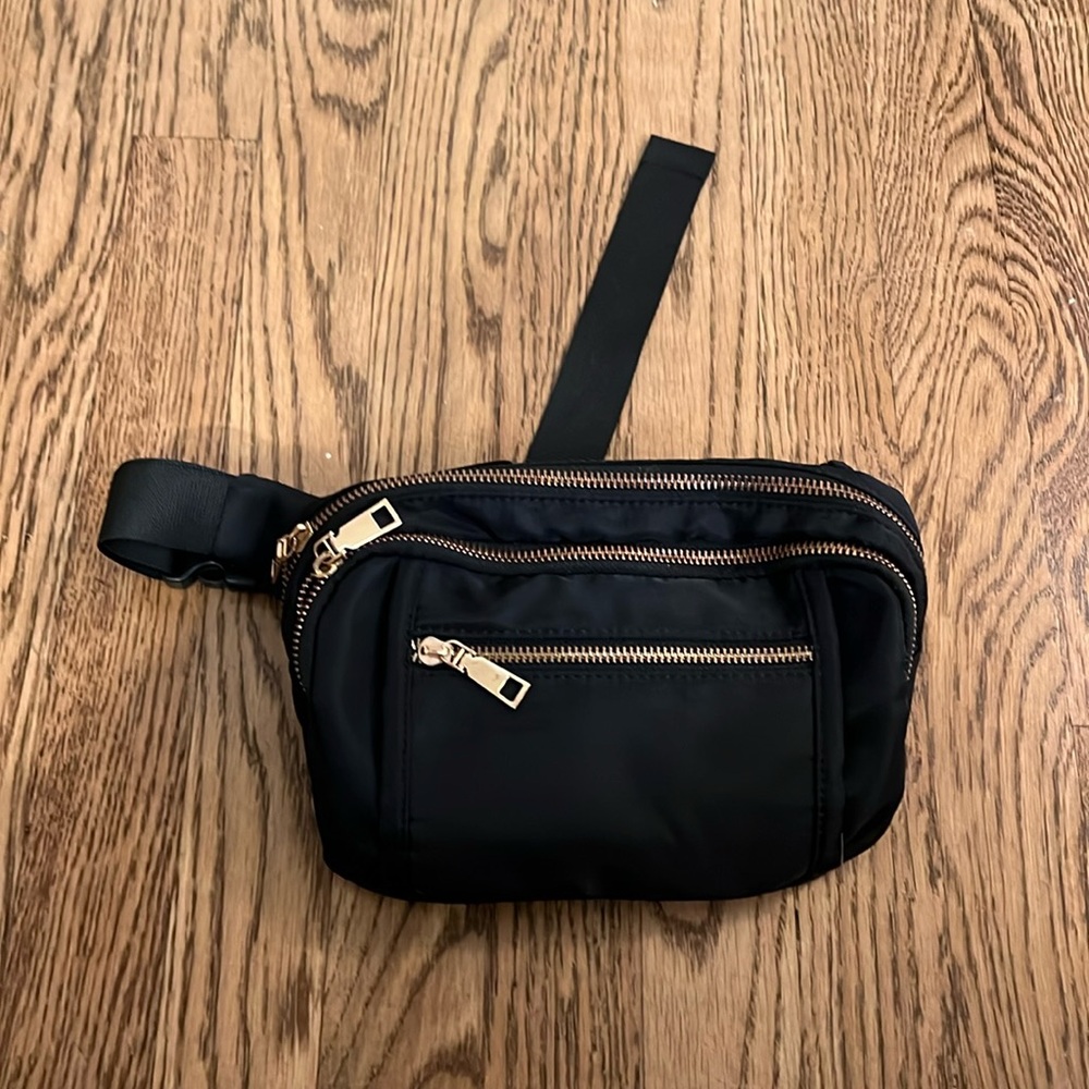 Fanny pack